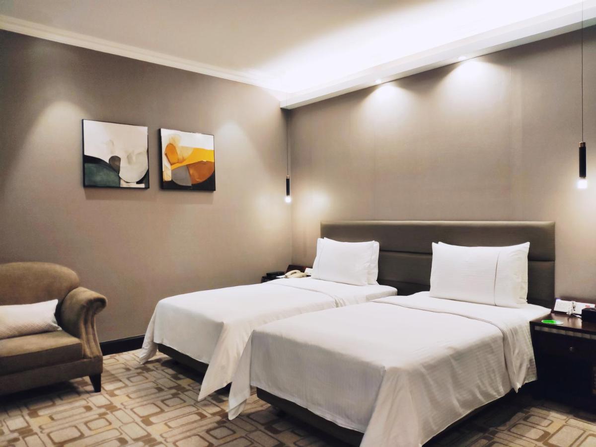 Shenzhen Hengfeng Haiyue International Hotel Екстер'єр фото