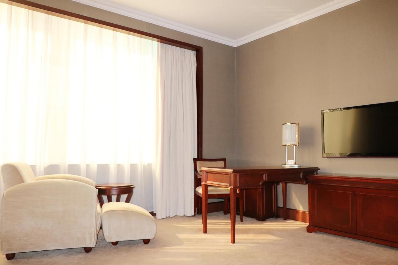 Shenzhen Hengfeng Haiyue International Hotel Екстер'єр фото