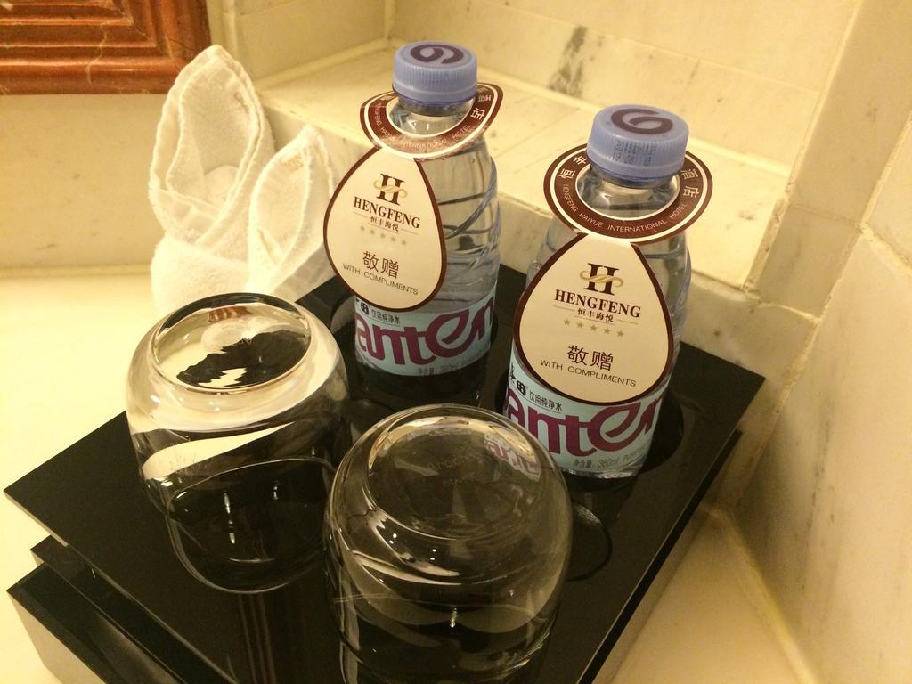 Shenzhen Hengfeng Haiyue International Hotel Екстер'єр фото