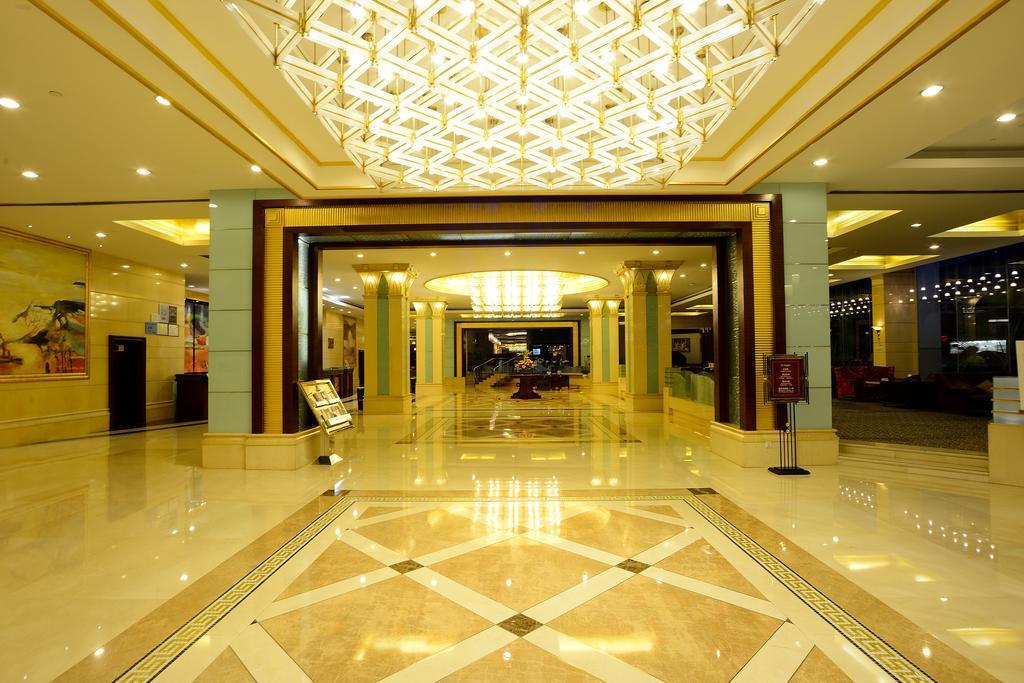 Shenzhen Hengfeng Haiyue International Hotel Екстер'єр фото