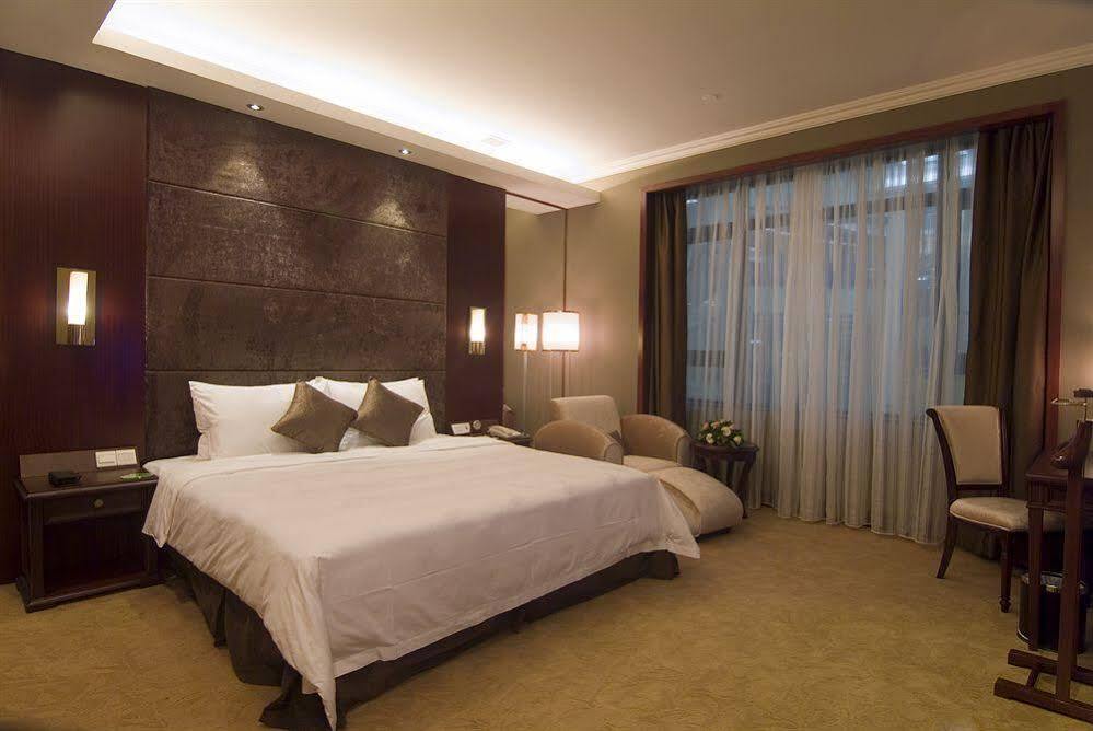 Shenzhen Hengfeng Haiyue International Hotel Екстер'єр фото