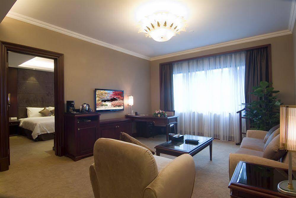 Shenzhen Hengfeng Haiyue International Hotel Екстер'єр фото